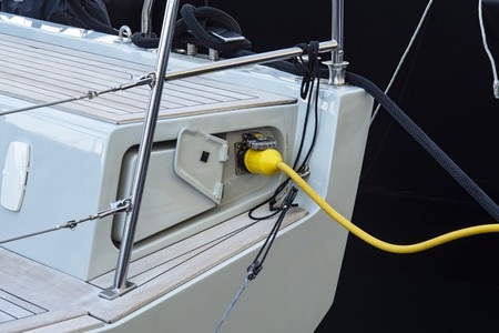 Electrical design of recreational boats: understanding the ISO8846 standard